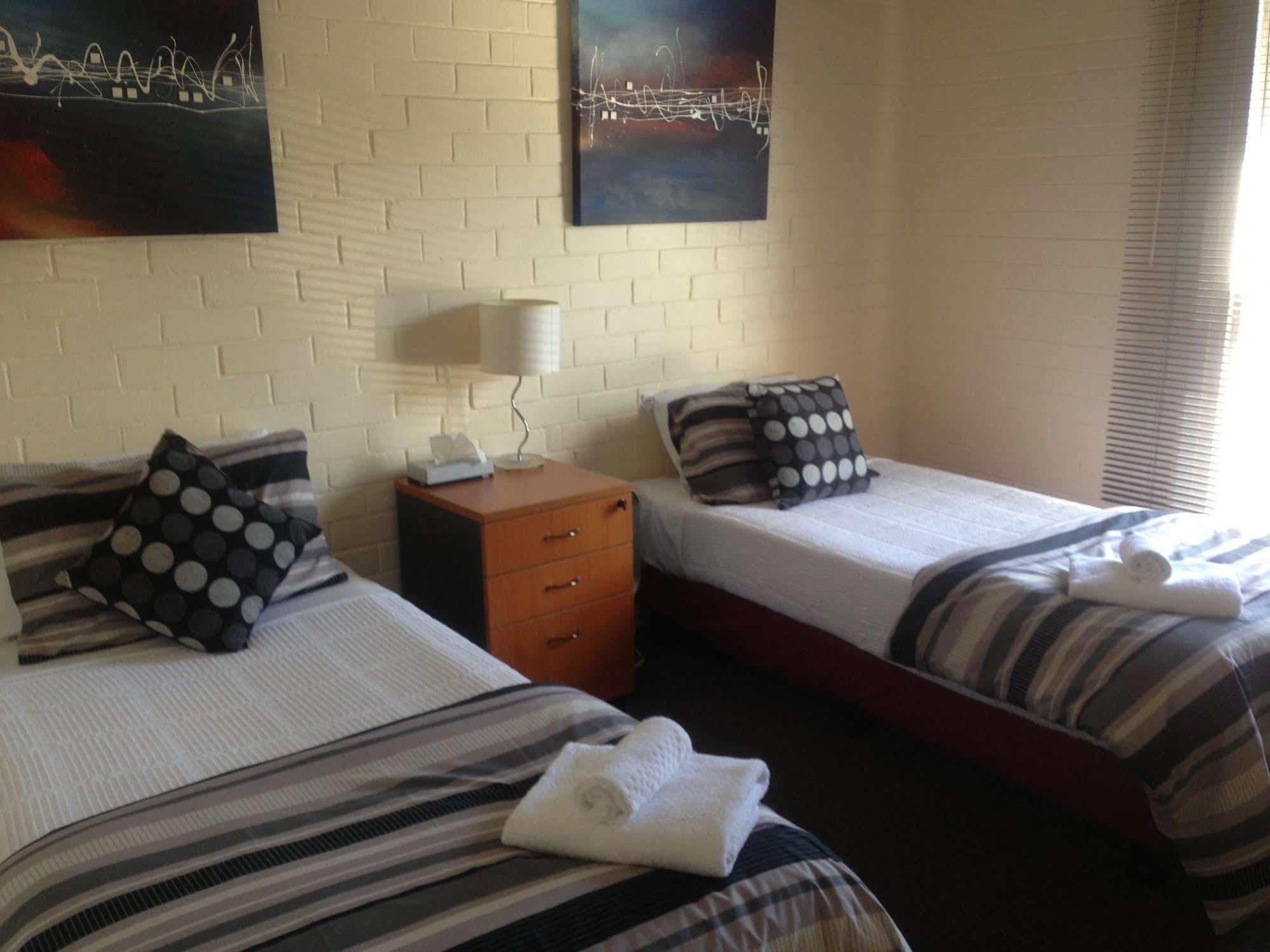 The Mews Motel Launceston Exterior foto
